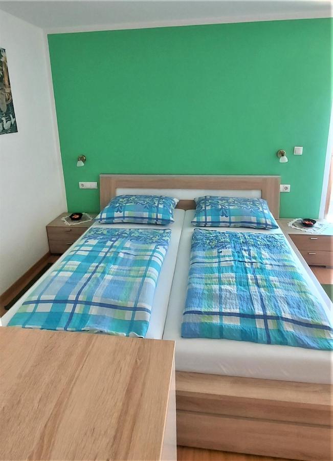 קאסטלרוטו B&B Gasthaus Lieg מראה חיצוני תמונה